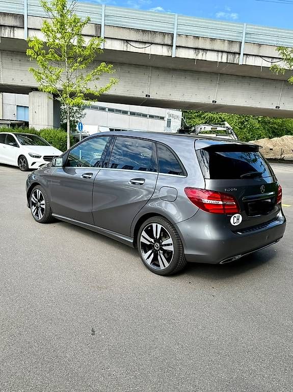Automobili: Mercedes-Benz B Class 4Matic  – Usato da Zürich venduto da eddy_p 2