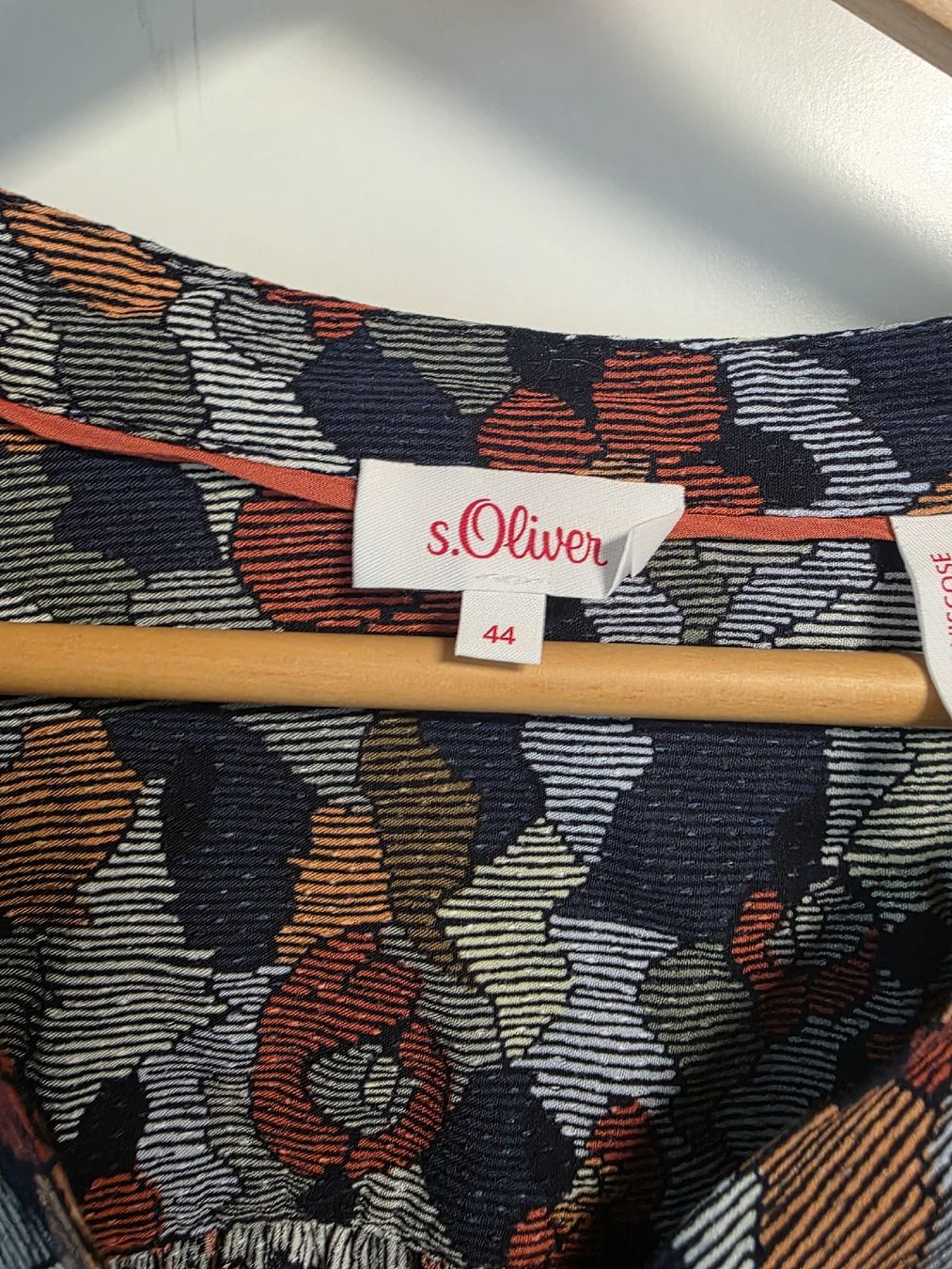 S.Oliver Camicette: s.Oliver floral print size 44 good condition – Usato da Volketswil venduto da mic_27b5 1