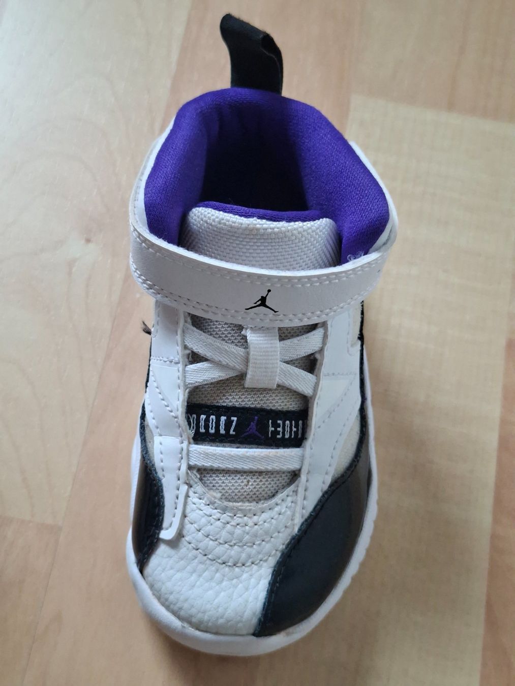 Jordan Scarpe per ragazzi: Jordan Kinder - Sneaker Gr. 23.5 – Usato da Niederlenz venduto da ion_gv7d 2