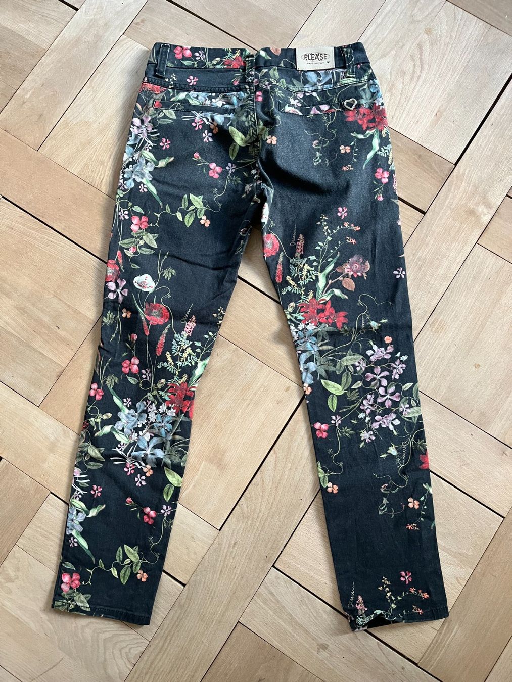 Please Jeans Jeans: PLEASE Jeans Flowers Blumen – Usato da Zürich venduto da its-love 1