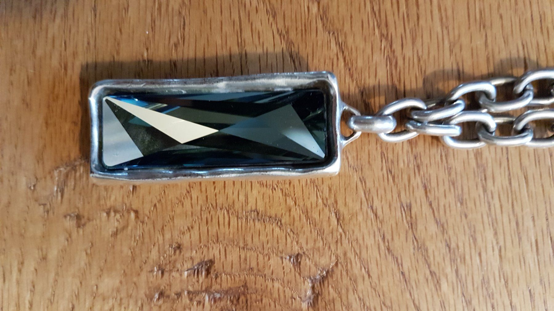 Ketten: Unique Kette mit Anhänger von UNOde50 – Gebraucht aus Thalwil von pastler 1