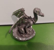kleiner Zinn-Drache mit Glitzeraugen, ca. 3.7 cm