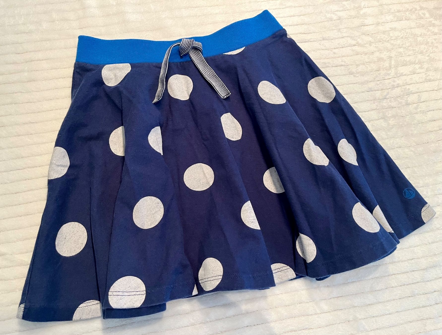 Petit Bateau Vestiti & Gonne: Petit Bateau Rock 8J – Usato da Zürich venduto da asocaciu