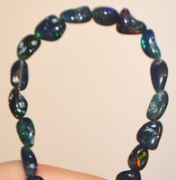 Armband L-6945 – Äthiopischer Schwarzer Opal 4x5 bis 5x7 mm
