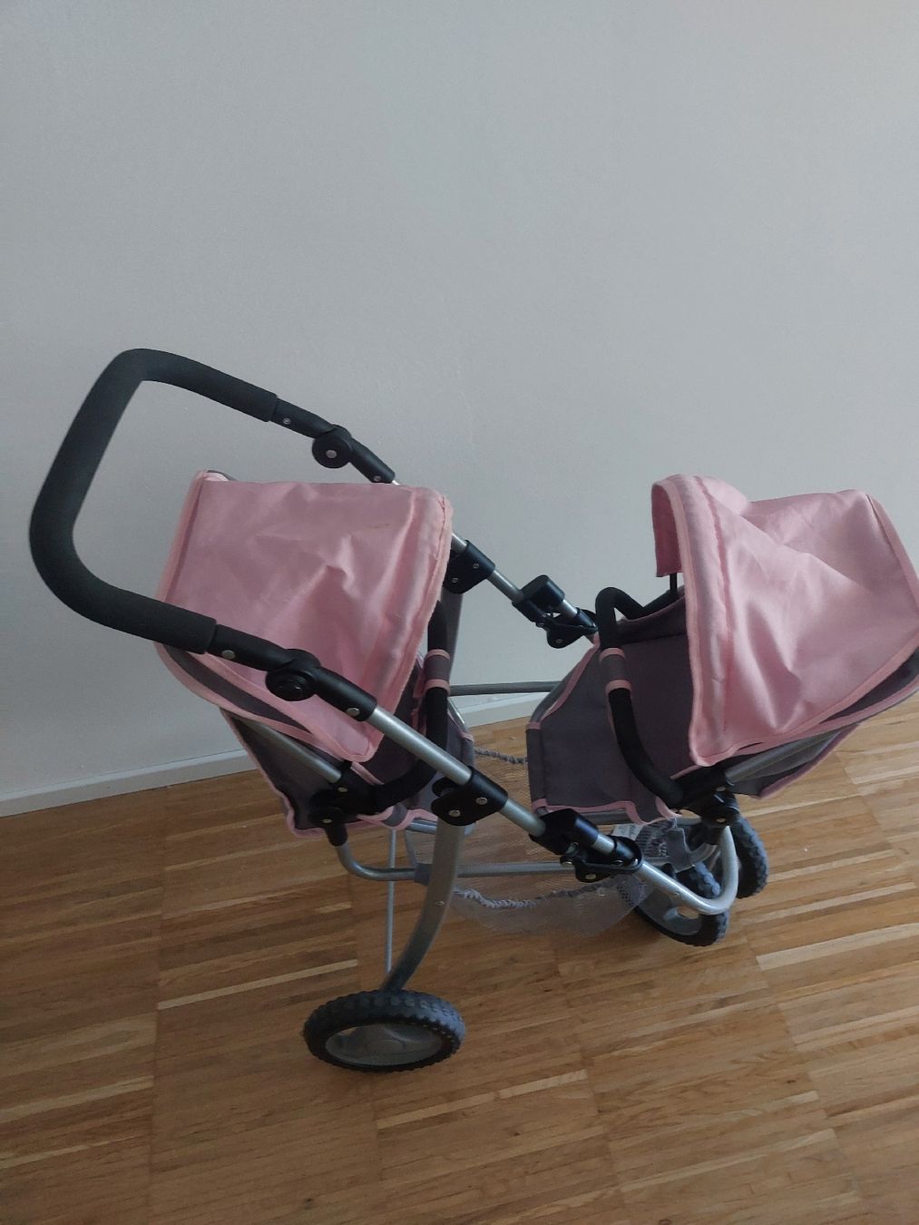 Carrozzine per bambole: Puppen-Zwillingswagen – Usato da Zürich venduto da Mschorschgaggo