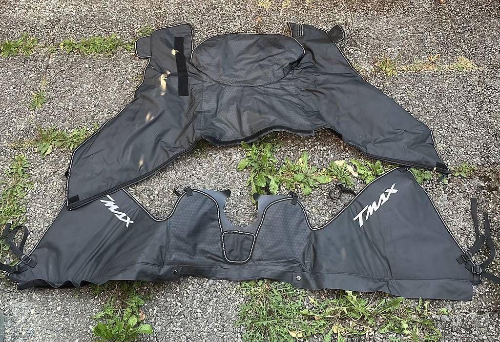 Altro per Abbigliamento & Protezione sul lavoro: Tablier hiver pour tmax  – Usato da Renens venduto da lau_l6j6