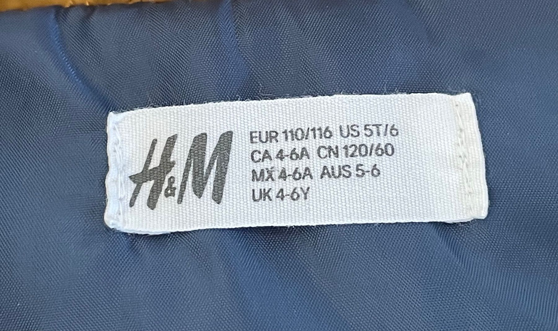 H&M Sonstige Jungenkleidung: Gilet col cappuccio H&M – Gebraucht aus Castel San Pietro von Moregi 4