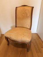 Antiker Stuhl