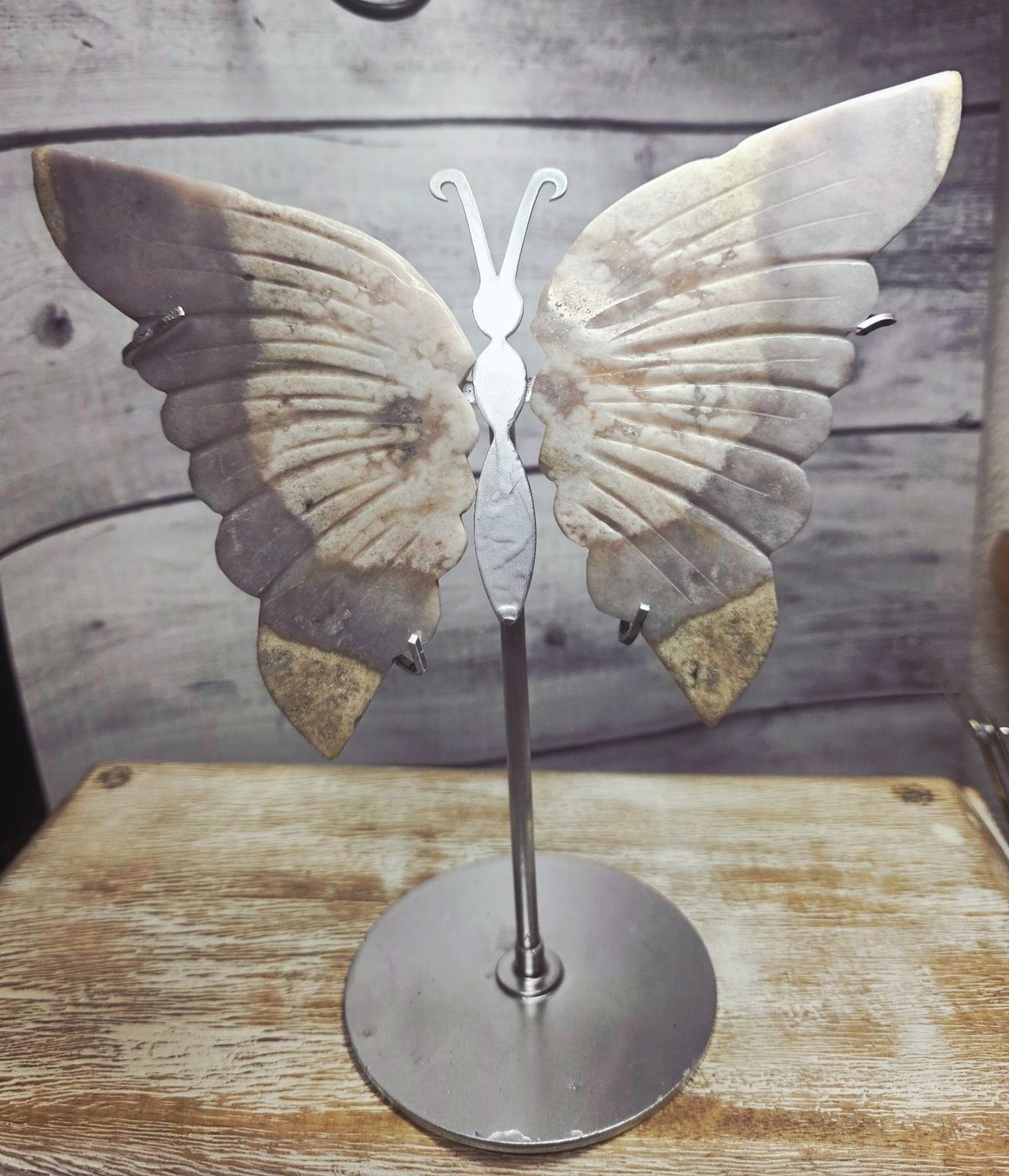 Minerali & Pietre curative: Pink Amethyst Schmetterling – Nuovo e nell'imballaggio originale da Matzingen venduto da Shay_Crystalz