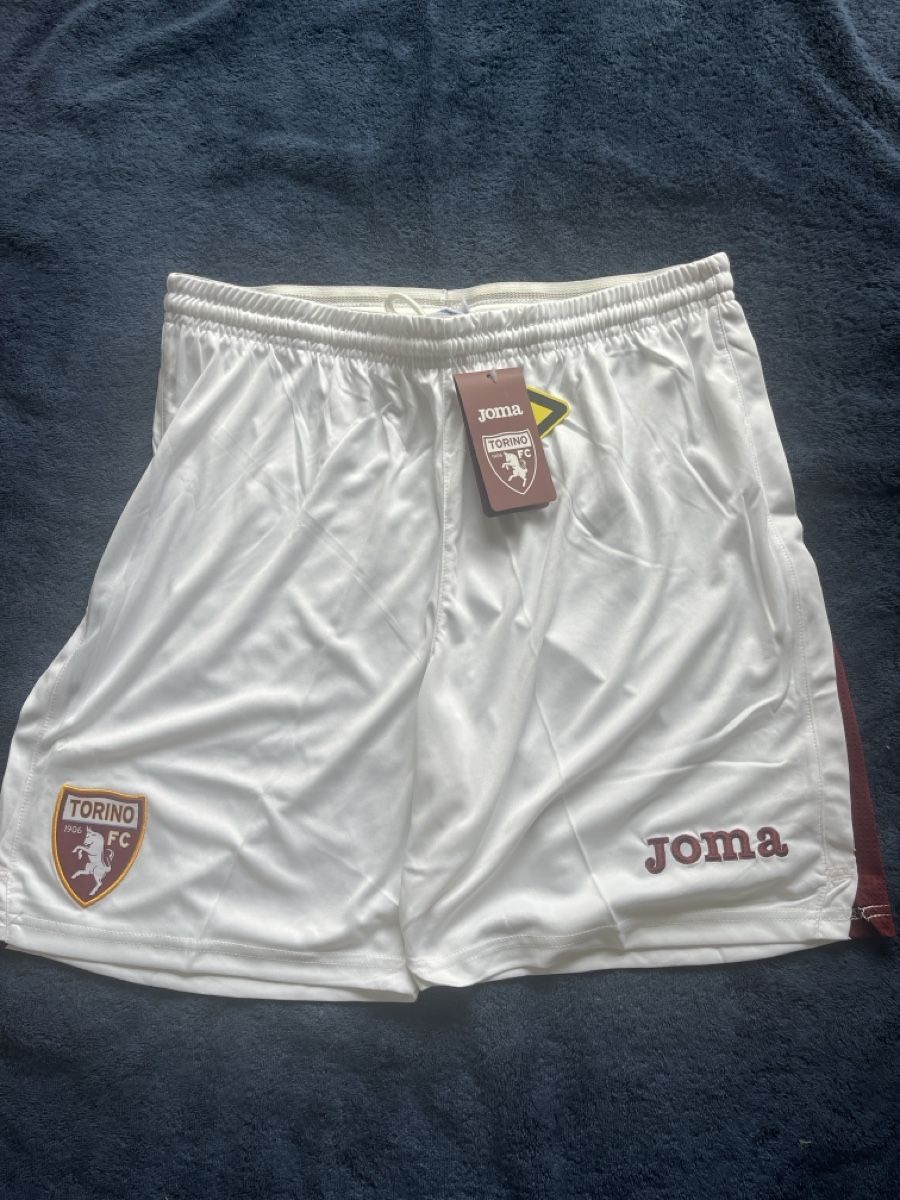 Pantaloni: Short football torino – Nuovo e nell'imballaggio originale da Chambésy venduto da Louwall_football