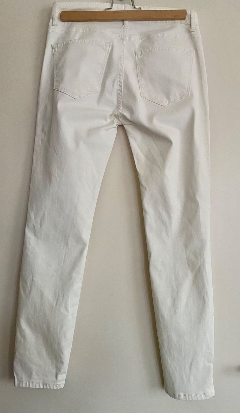 Zara Pantaloni: Hose in Weiss, Gr 38 – Usato da Zürich venduto da Maria2021 2