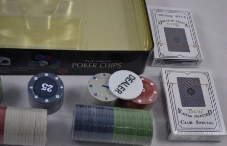 Giochi: Professional Poker Chips – Nuovo e nell'imballaggio originale da Buchs SG venduto da Skullep 2