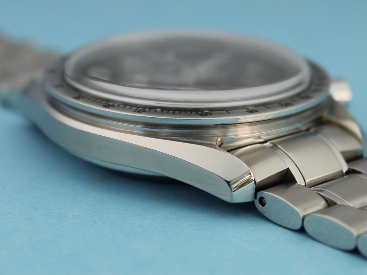 Omega Orologi: Omega Speedmaster Broad Arrow Ref. 3594.50 – Usato da Zürich venduto da tobleratelier 1