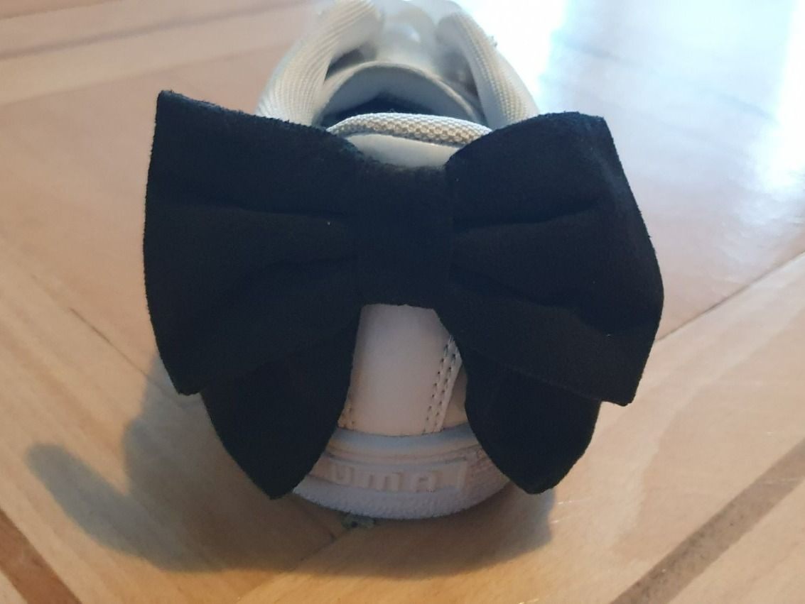 Puma Damenschuhe: Neue PUMA Sneaker 'Basket Bow' zweifarbig Gr. 36 – Neu (gemäss Beschreibung) aus St. Gallen von rid_2fs2 5