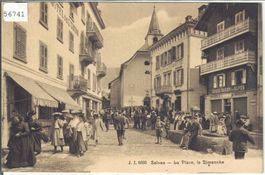Salvan - La Place, le Dimanche - animee