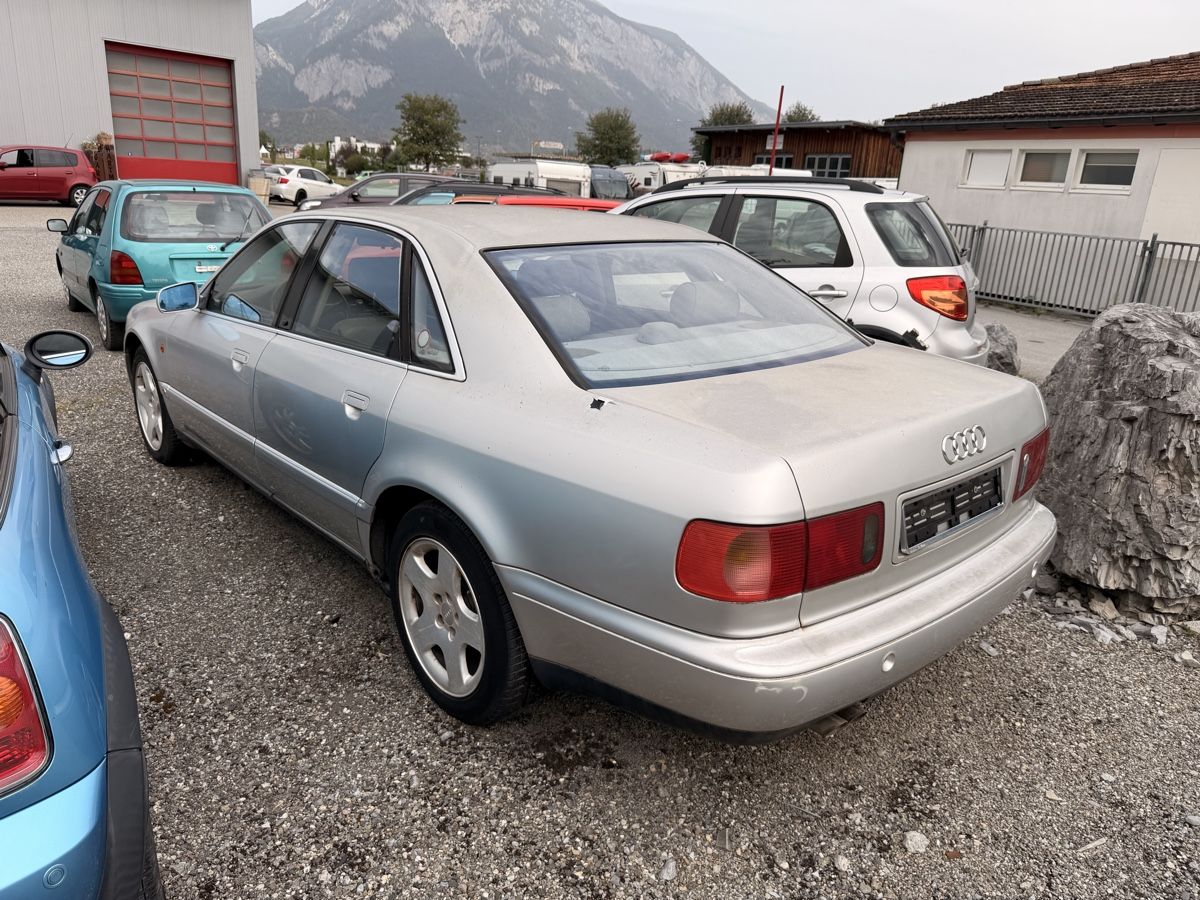 Audi Autos: Audi A8 – Defekt aus Rhäzüns von Fabio_ 3