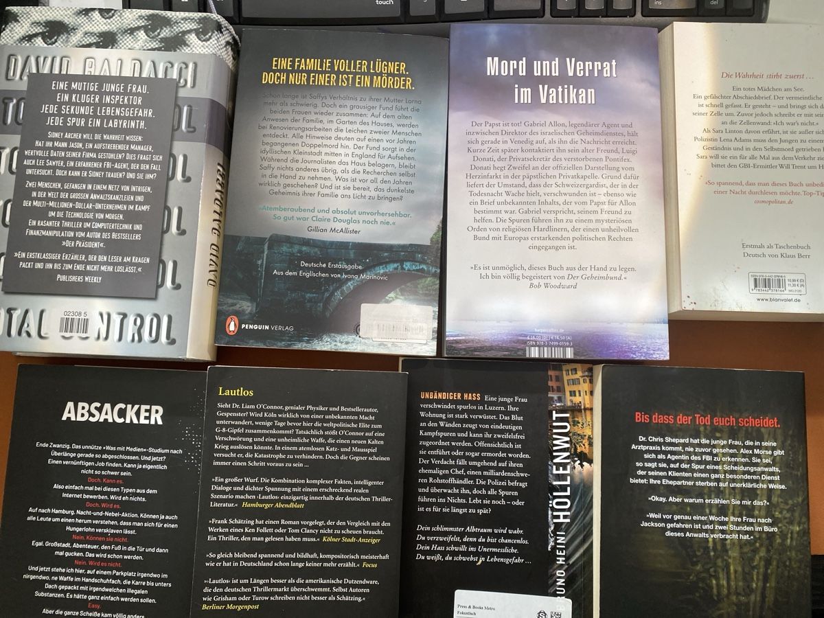 Livres: 8 nervenzerrende Thriller – D'occasion à Erlinsbach SO par Silverstorm 1