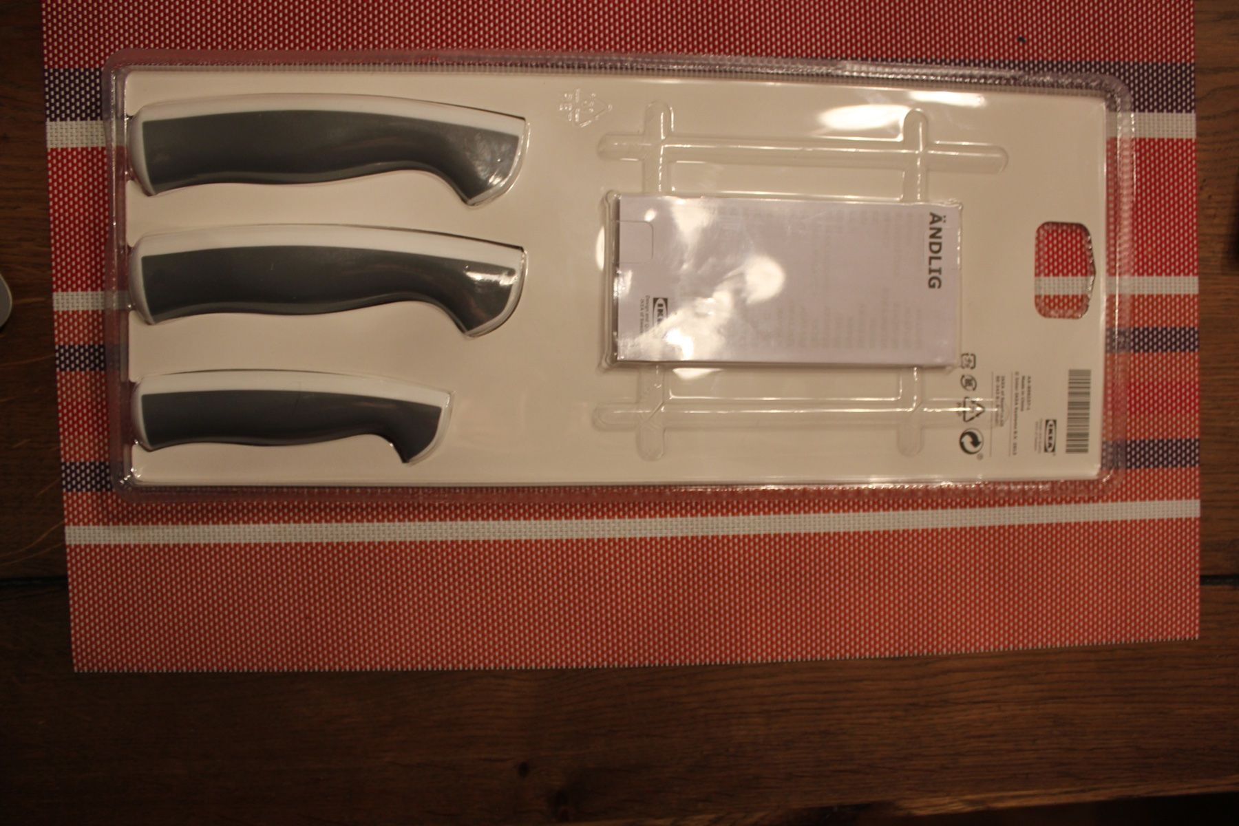 Ikea Coltelli: ÄNDLIG Messer 3er-Set, hellgrau/weiß NEU – Nuovo e nell'imballaggio originale da Geroldswil venduto da CD-Verkauf-2022 1