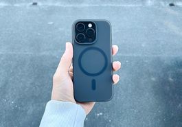 Coque iPhone 16 Pro MagSafe | Translucide Noir/Blanc