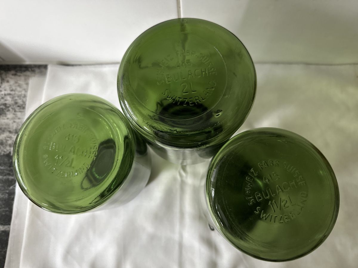 Bülacher Contenitori & Simili: 3er Set alte Einmachgläser Bügelgläser Bulach Universal. – Usato da Zürich venduto da Chaeffeler 3