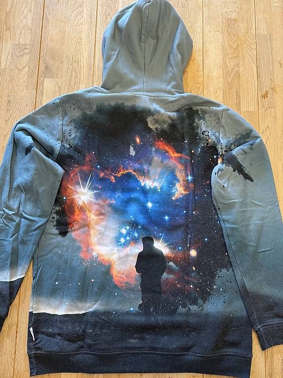 Maglioni & Felpe: Pullover mit Motiv, Gr. L – Usato da Kriessern venduto da c_n1 1