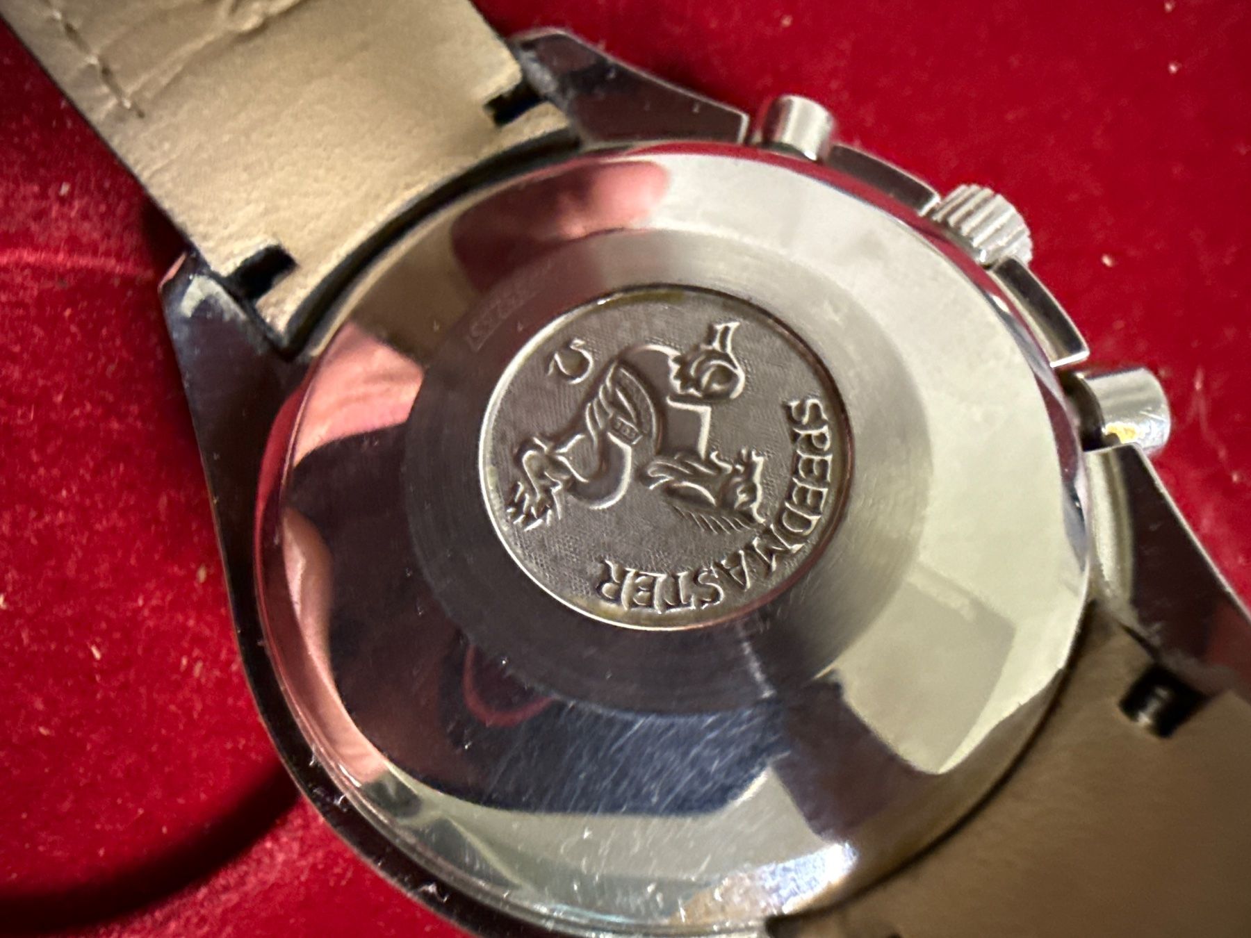 Omega Orologi: Omega Speedmaster Tripeldate 39 mm – Usato da Pfeffingen venduto da Allhandelklgwatches 6