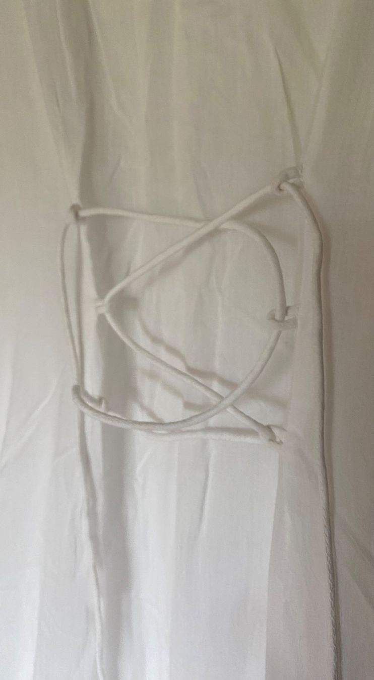 Kleider: Weisses Sommerkleid. Size  M/L – Neu (gemäss Beschreibung) aus Madetswil von Belka19 2