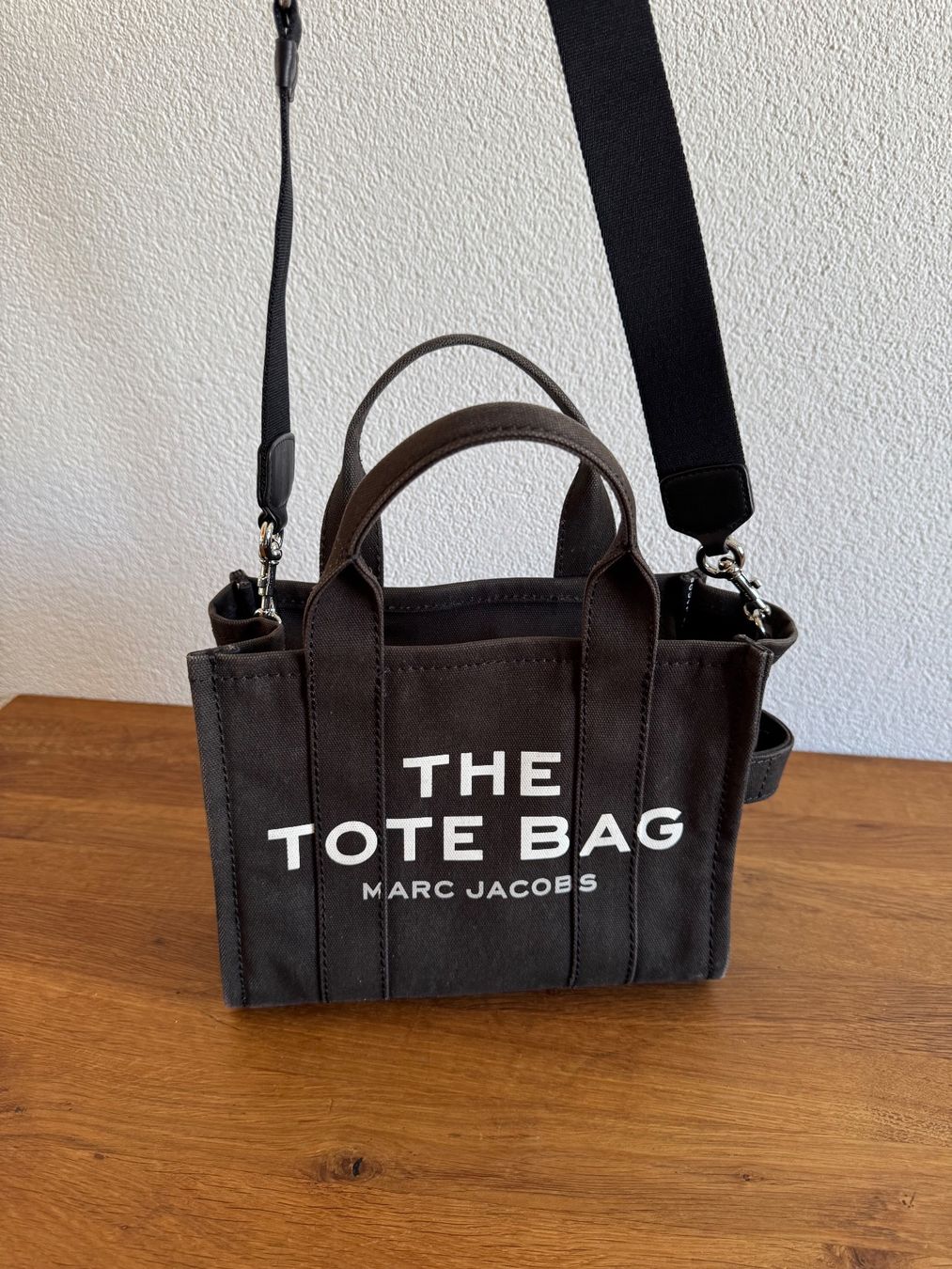 Marc Jacobs Borse da donna: Marc Jacobs The Tote Bag Mini, Schwarz Stoff – Usato da Frauenfeld venduto da guli11 6