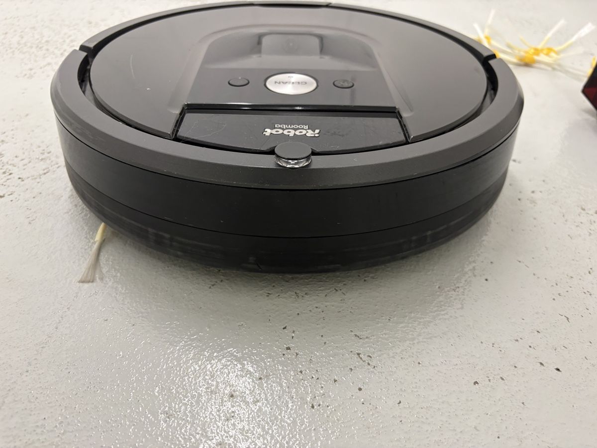 Aspirapolveri & Accessori: Gebrauchter iRobot Roomba 980 – Usato da Schaffhausen venduto da bossi230769 3