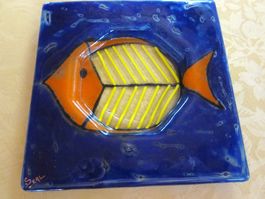 Glasschale mit Fischmotiv der Marke Seal