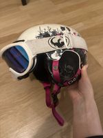 Skihelm mit Brille