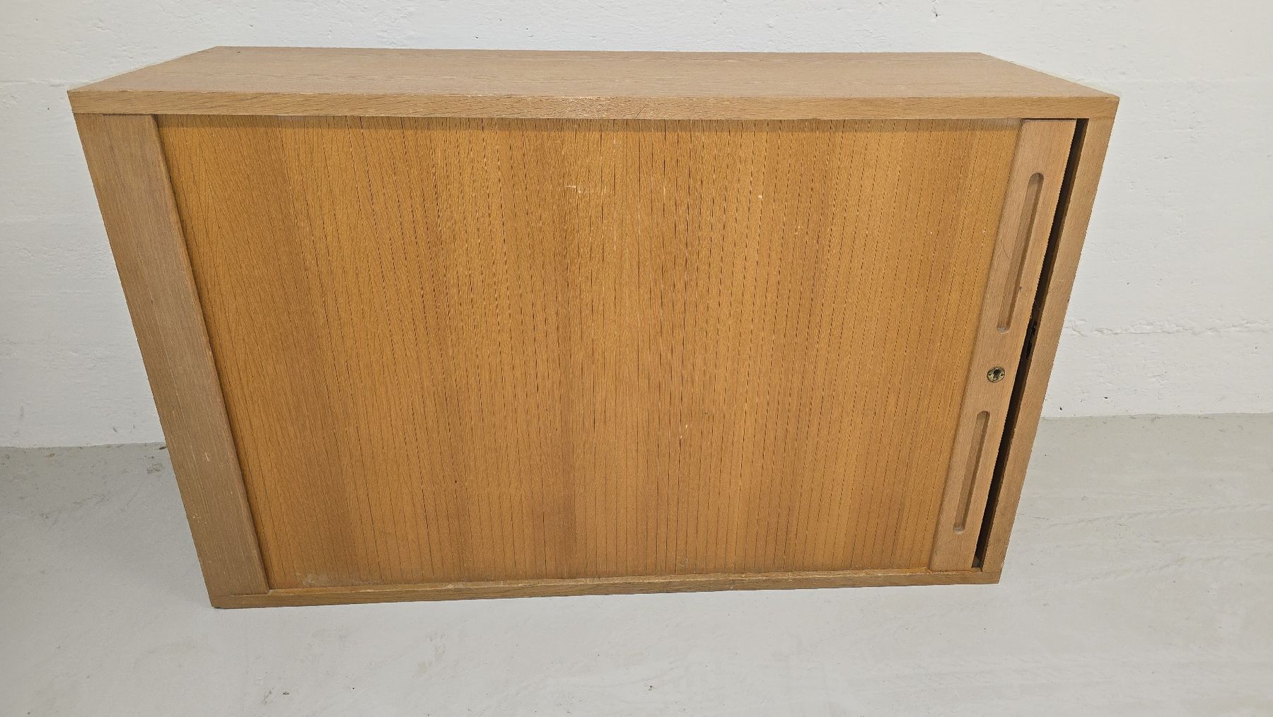 Commodes: Holz Kommode  – D'occasion à Lenzburg par cameleoncolor 3