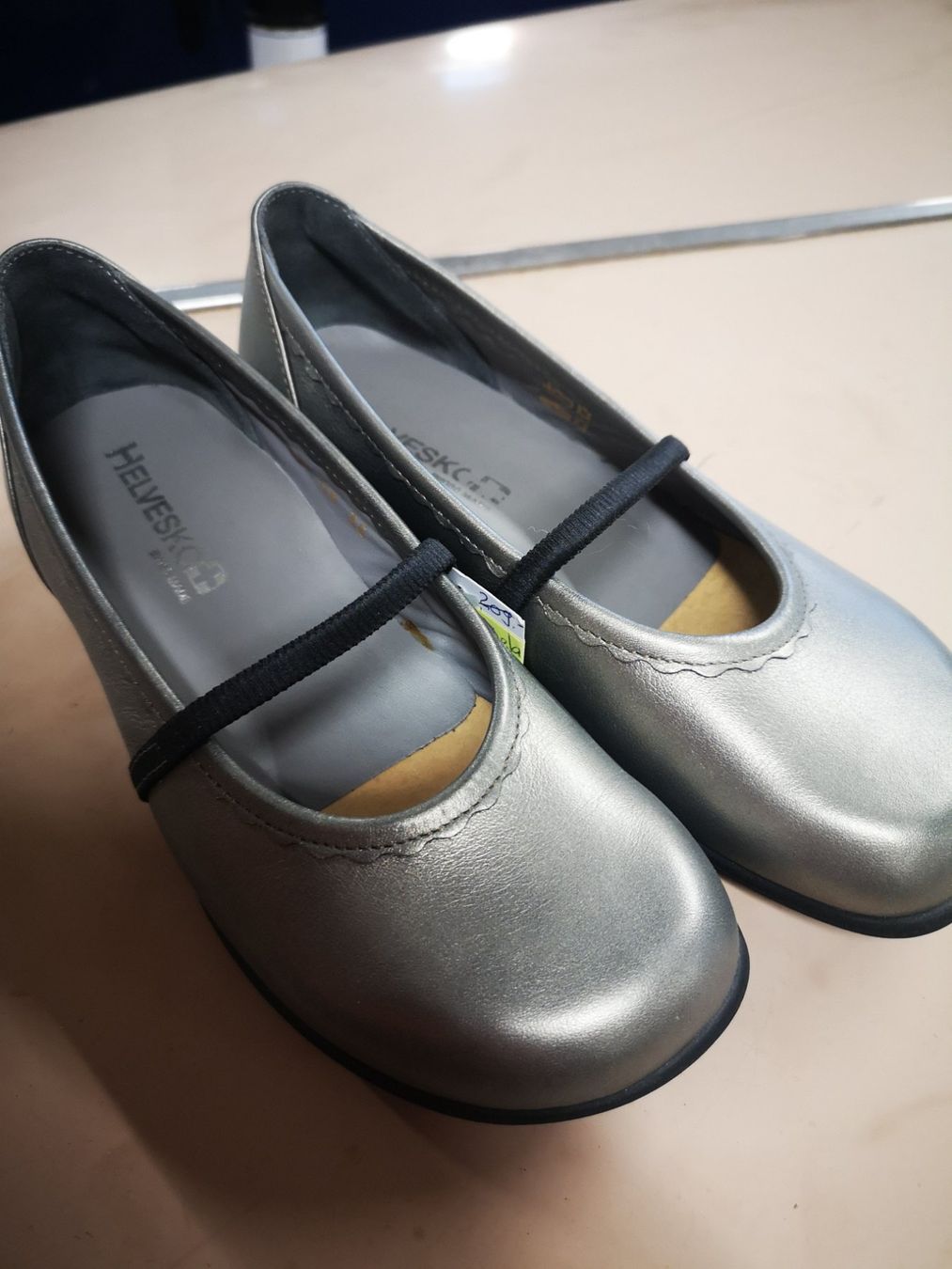 Helvesko Scarpe da donna: Helvesko – Nuovo e nell'imballaggio originale da Möhlin venduto da Highwaytom