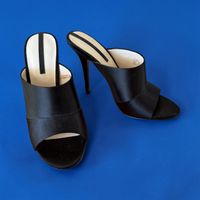 Zara Woman Mules Satin schwarz