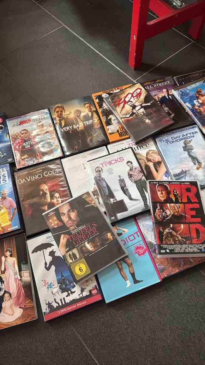 Tutti i DVDs: Lot de divers films DVD – Usato da Grolley venduto da mne_tom2910 1