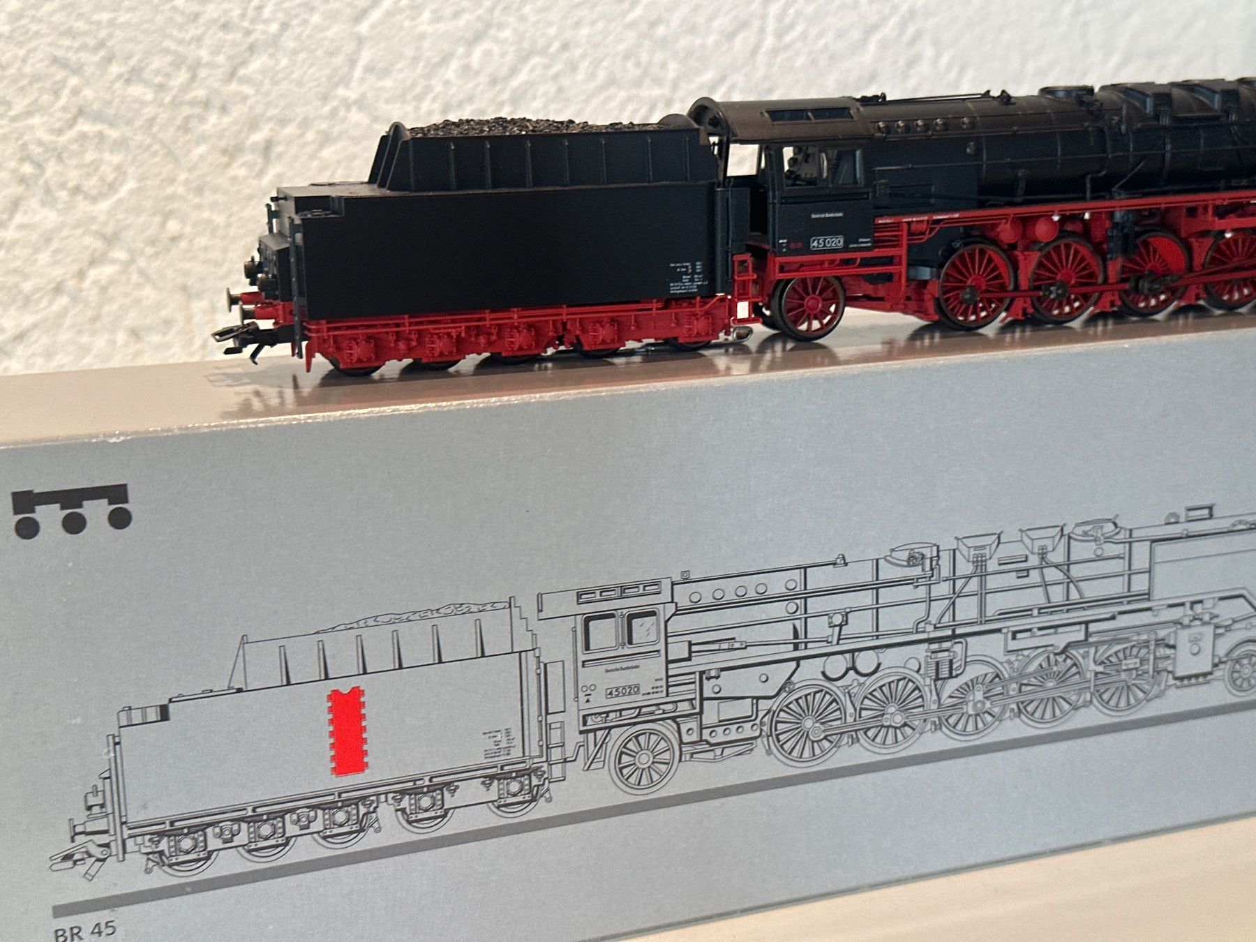 Märklin Modellini di ferrovie: Märklin H0 37450 DB Güterzug – Usato da Aarburg venduto da flacon05 3