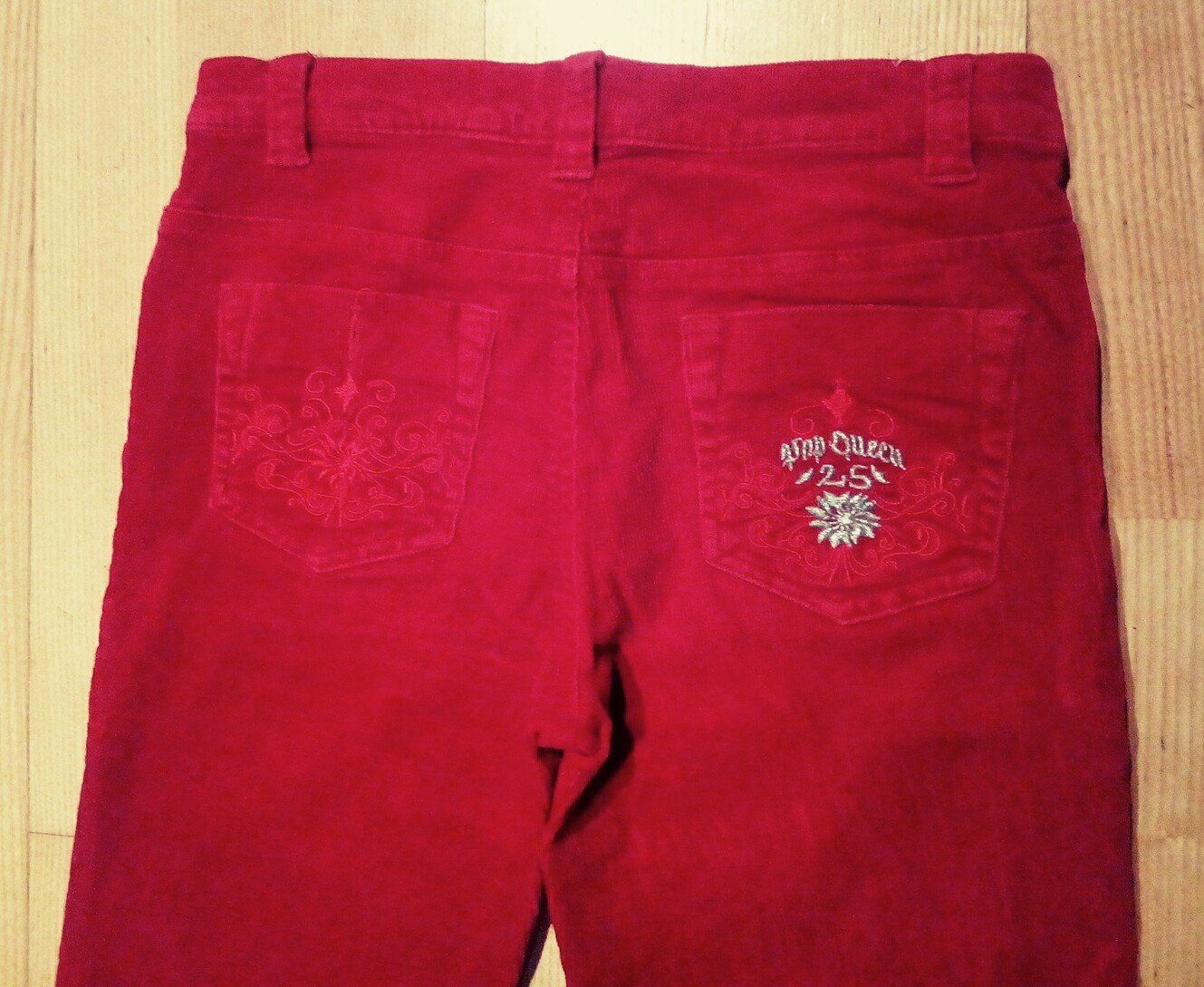 Hosen: Cord Hose rot Gr. 140 – Gebraucht aus Zeneggen von shemesh_ 2