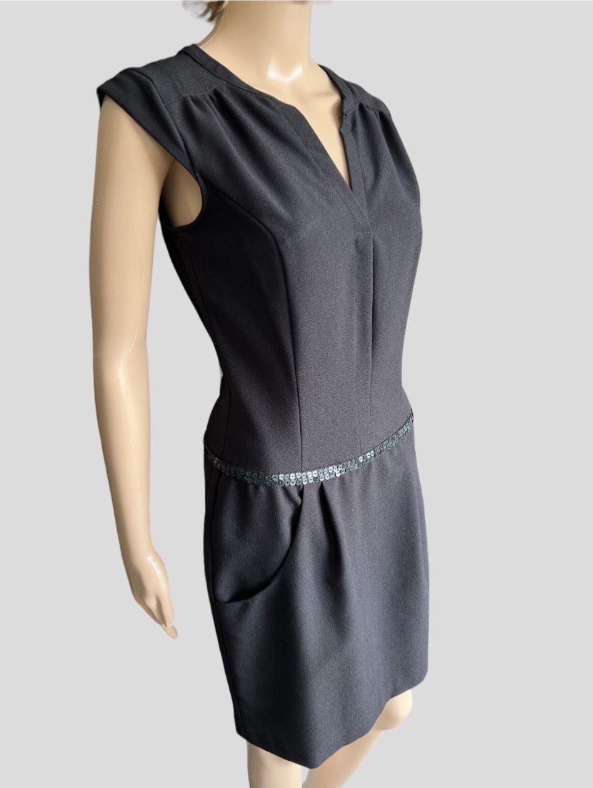 Nafnaf Vestiti: NAF NAF Robe cocktail – Usato da Vuisternens-Romont venduto da gol_xp6p 2