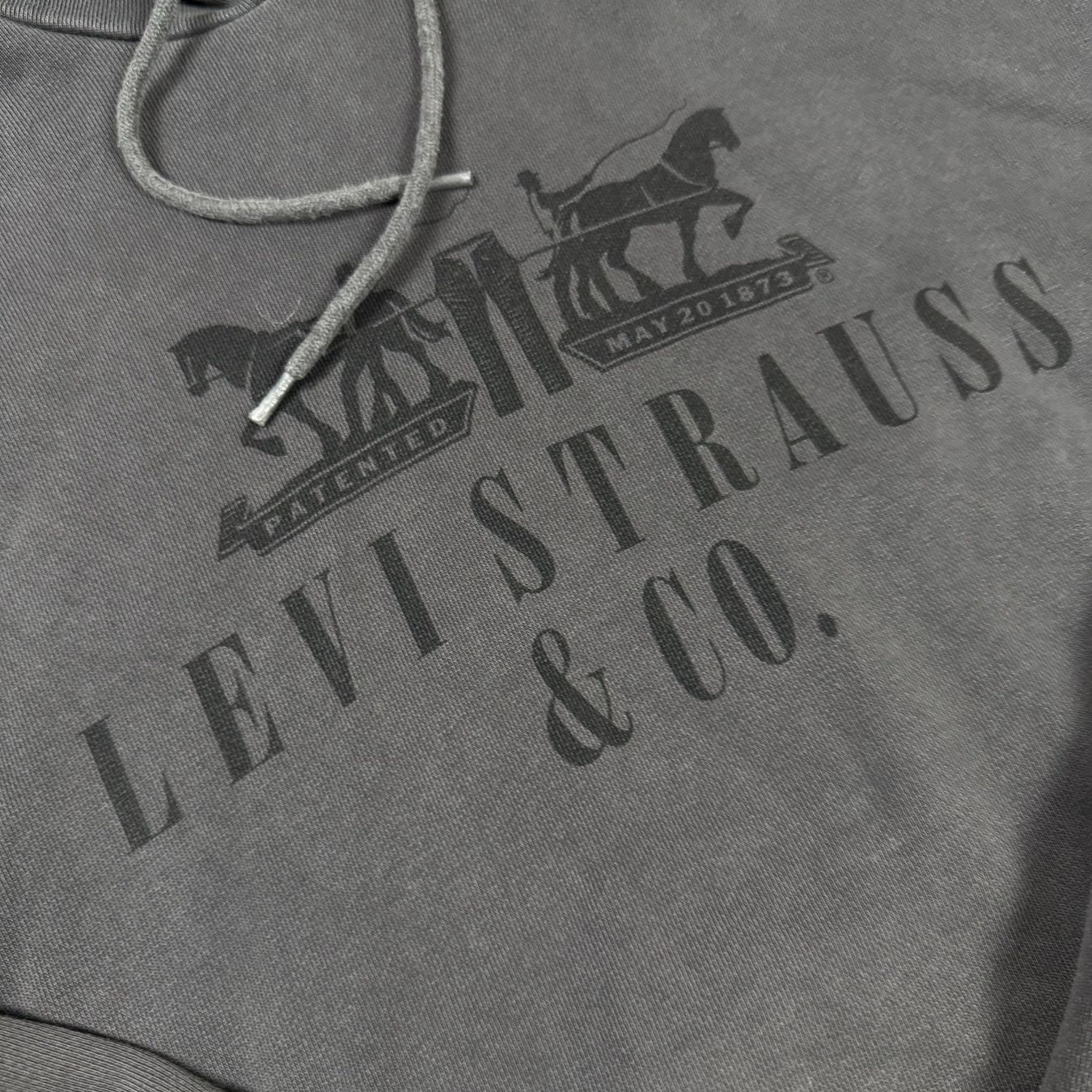 Levi's Maglioni & Felpe: Vintage Levis Hoodie washed grey – Usato da Herisau venduto da 1asupply 1
