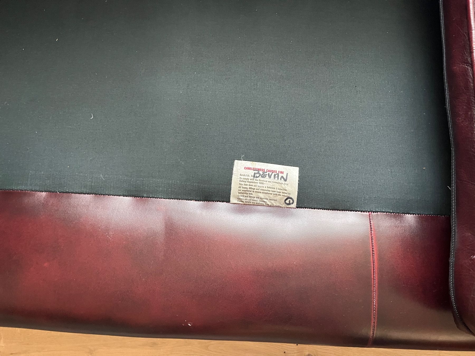 Divani: Chesterfield-Sofa / Ledersofa / Top-Zustand – Usato da Obfelden venduto da User500 3