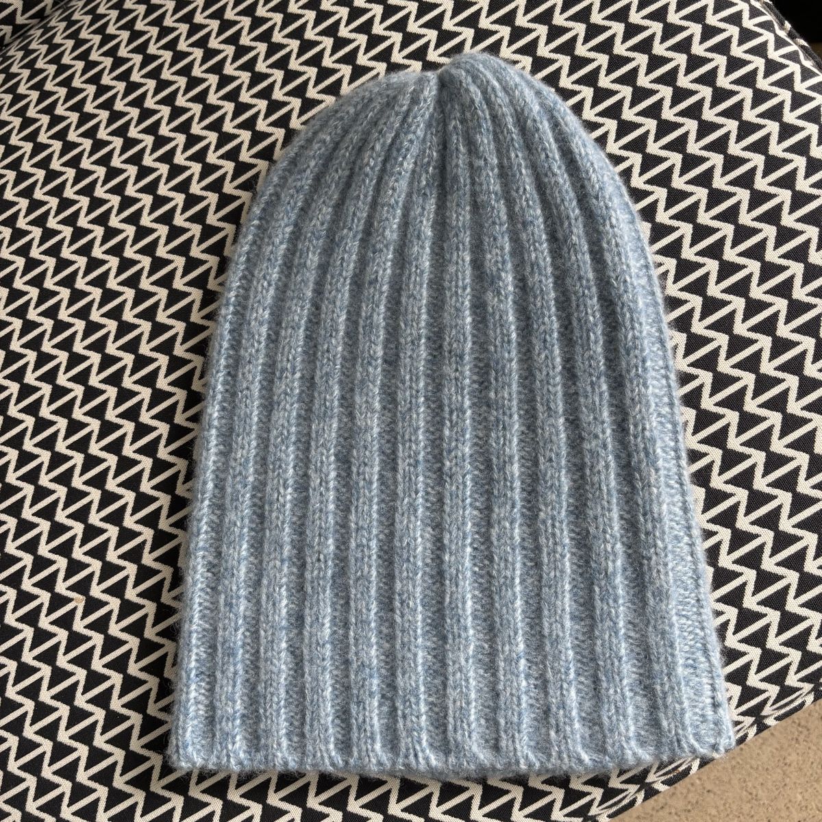 Copricapi, berretti & cappellini: LU REN Cashmere Beanie/Mütze – Nuovo (secondo la descrizione) da Biel/Bienne venduto da Eiskristall08