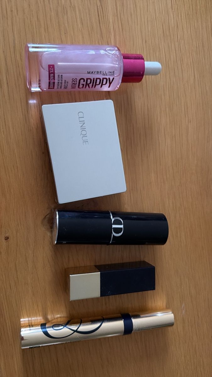 Dior Make-up: Dior, clinique etc – Usato da Biel/Bienne venduto da rod_w28b