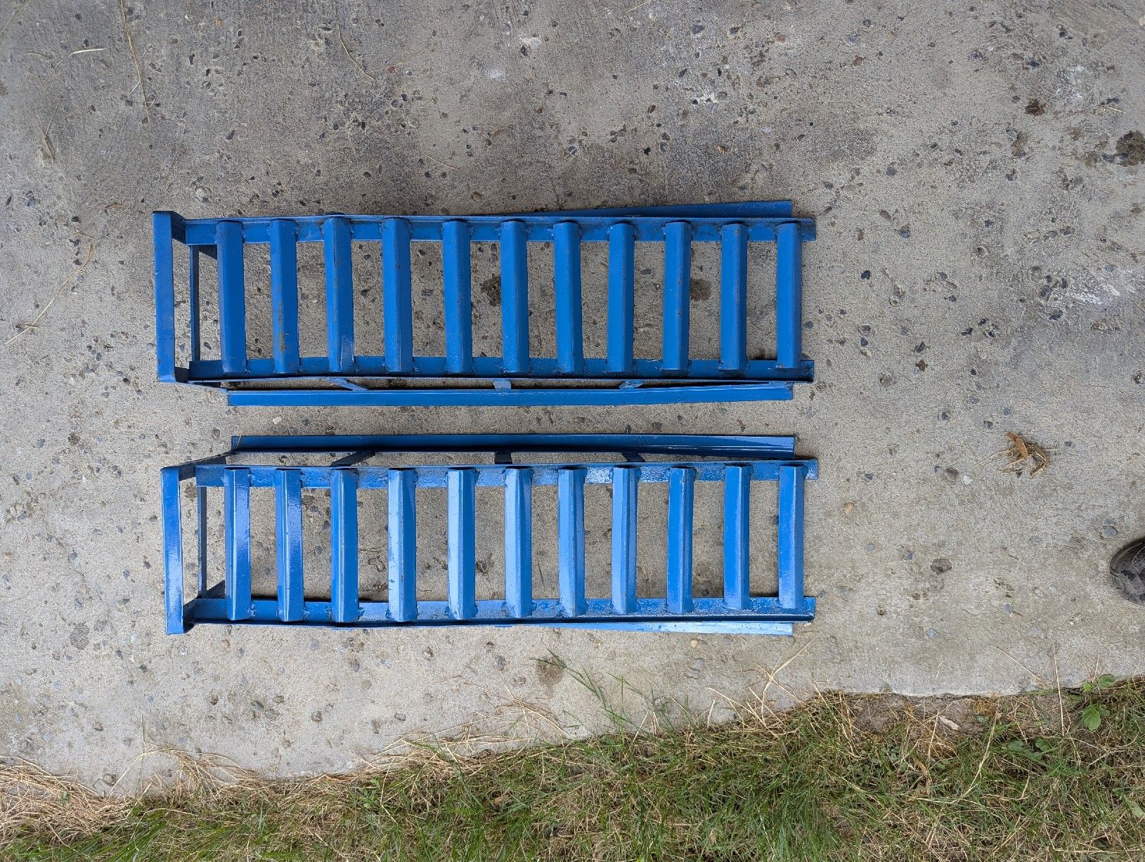 Rampe di accesso: Paar Auto-Auffahrrampen (2000 kg) – Usato da Seon venduto da raking319 1