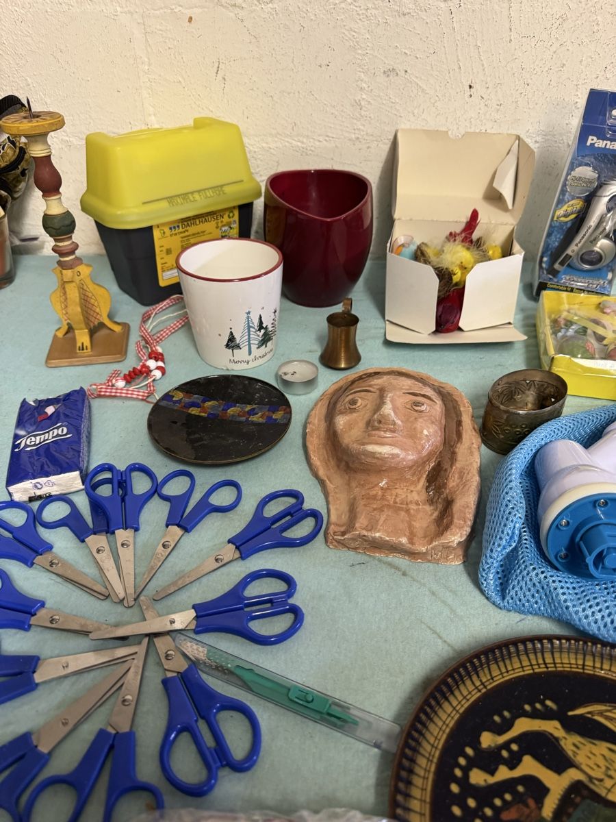Set di piatti: Flohmarkt Nr 27 – Usato da Effretikon venduto da Effi0111 2