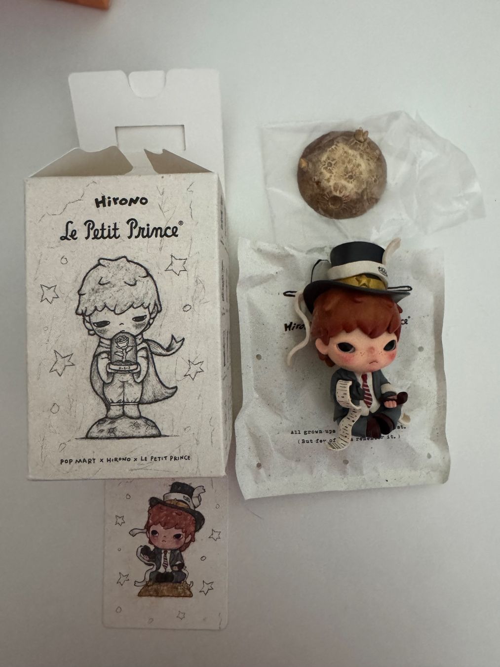 Statuette: Hirono - le petit prince – Nuovo e nell'imballaggio originale da Lumino venduto da mar_9pn2