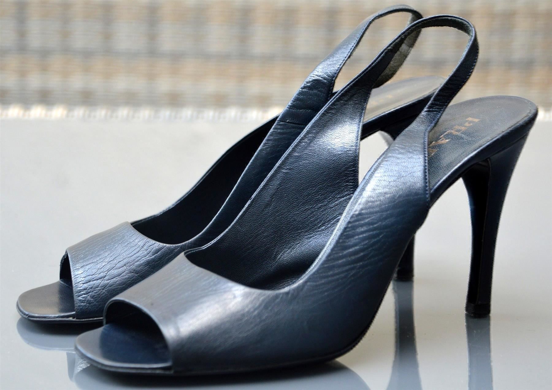 Prada Scarpe da donna: Sandaen Sandales PRADA 37,5 – Usato da Collonges venduto da Auganien 3