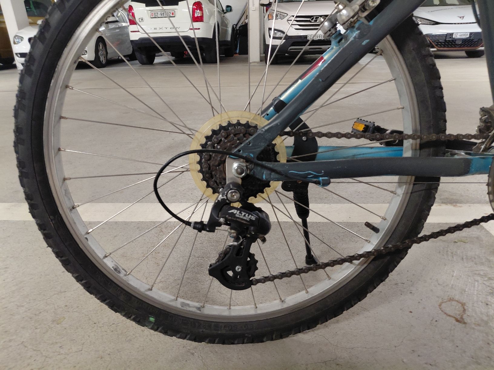 Velos: Roletto, angemalt – Gebraucht aus Buttikon SZ von Bucco 3