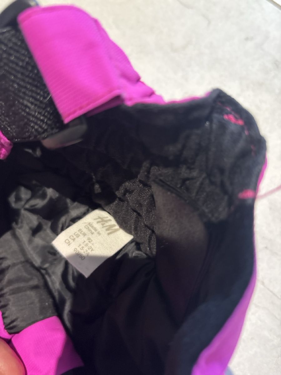 H&M Pantaloni: Schneehose – Usato da Aetingen venduto da pat_ykl9 1
