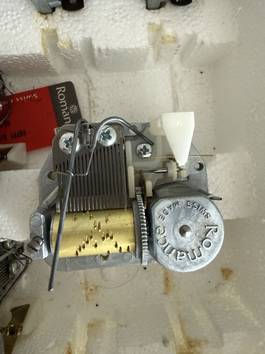 Strumenti musicali: Schweizer Musikuhrenwerke – Nuovo (secondo la descrizione) da Gipf-Oberfrick venduto da tan_z5qw 2