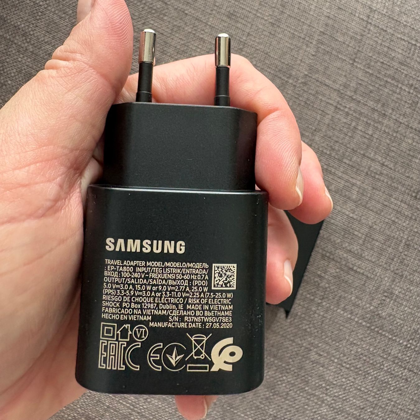 Samsung Caricabatterie: Samsung Galaxy S20 accessories new – Nuovo (secondo la descrizione) da Pully venduto da Sell_it_all 3